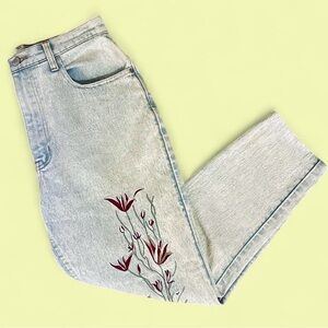 Vintage Embroidered Light Wash Jeans